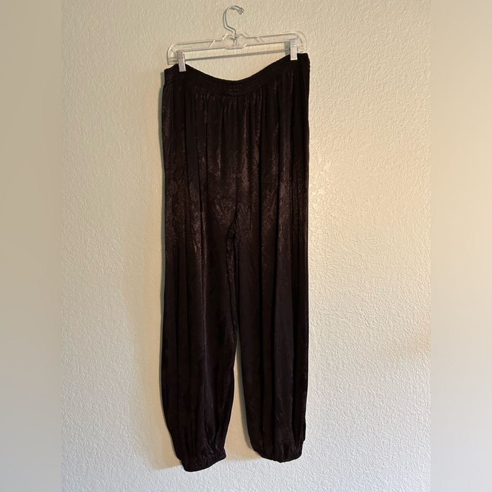 Afrm Black Patterned Balloon Pants - image 4